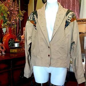 City girl sport vintage jacket Good condition